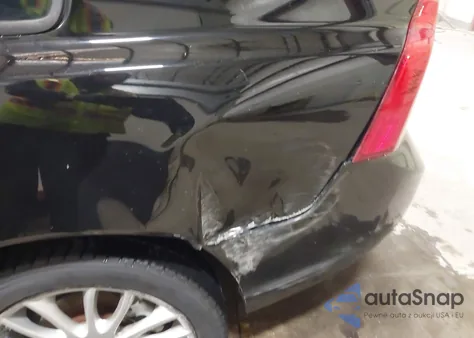 2009 Volvo S40 2.4I z USA, uszkodzony, nr VIN YV1MS390292442306